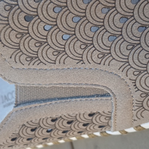 Ilse Jacobsen Tulip Perforated Sneakers - Picture 10 of 12